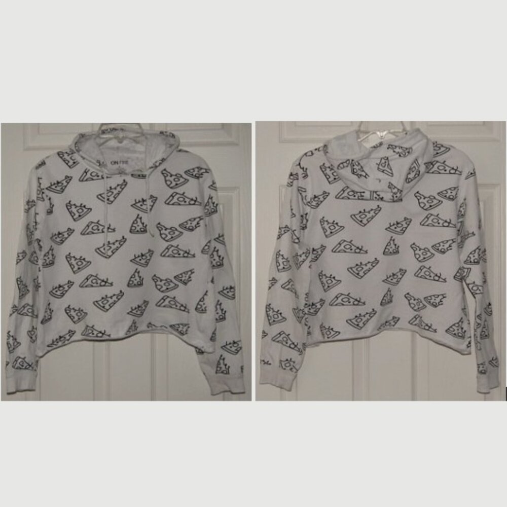On Fire Juniors Size L (Bust: 40") Black & White Crop Hoodie, 100% Cotton